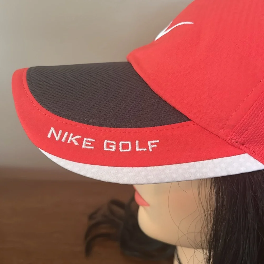 NIKE Golf Cap